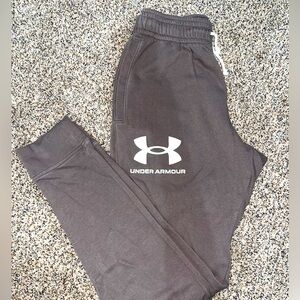 Men’s joggers